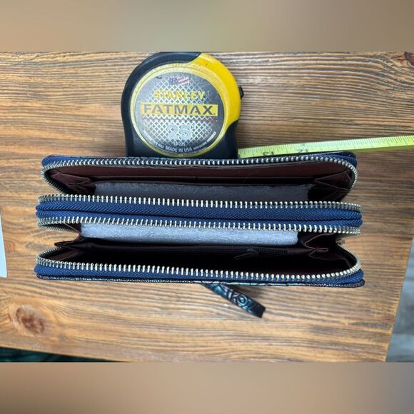 Vintage Style Floral Embossed Black Blue and Burgundy Women's Faux Clutch NWOT - Picture 3 of 12